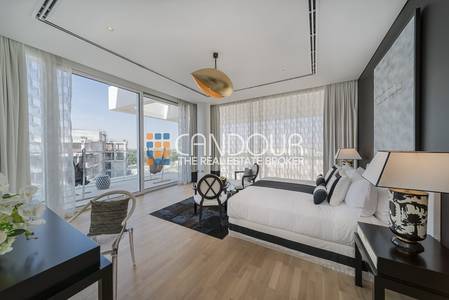 3 Beds | Luxury High End Apt | 3 Parking 3 Beds | Luxury High End Apt | 3 Parking