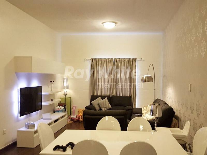 Huge Fully Furnished Well Maintained 1 BR