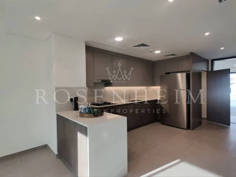 Ready to move in | Big Layout | Brand New | Vacant Ready to move in | Big Layout | Brand New | Vacant