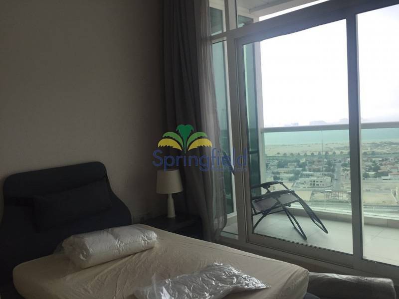 On High Floor with Sea View | 4 Cheques