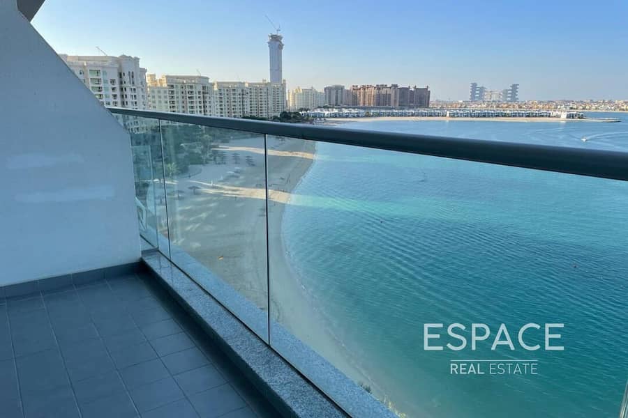 Sought After | Vacant Now | Sea View Sought After | Vacant Now | Sea View