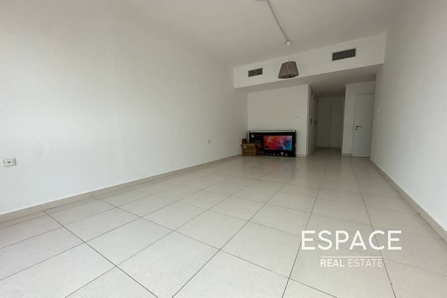 Marina View | Upgraded 2 BR | Vacant Marina View | Upgraded 2 BR | Vacant