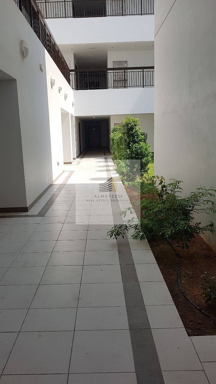 Big Layout Spacious Ground Floor Big Layout Spacious Ground Floor