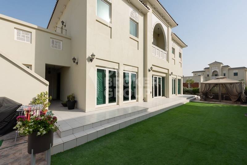 4BR Qurtaj Style close to Pool & Pavilion 4BR Qurtaj Style close to Pool & Pavilion
