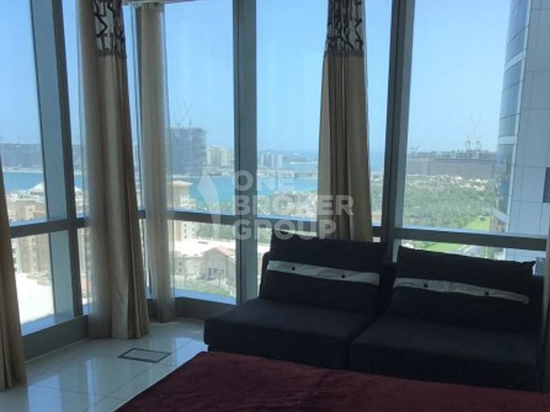3 BR Apt. Sea View ! Vacant on Transfer