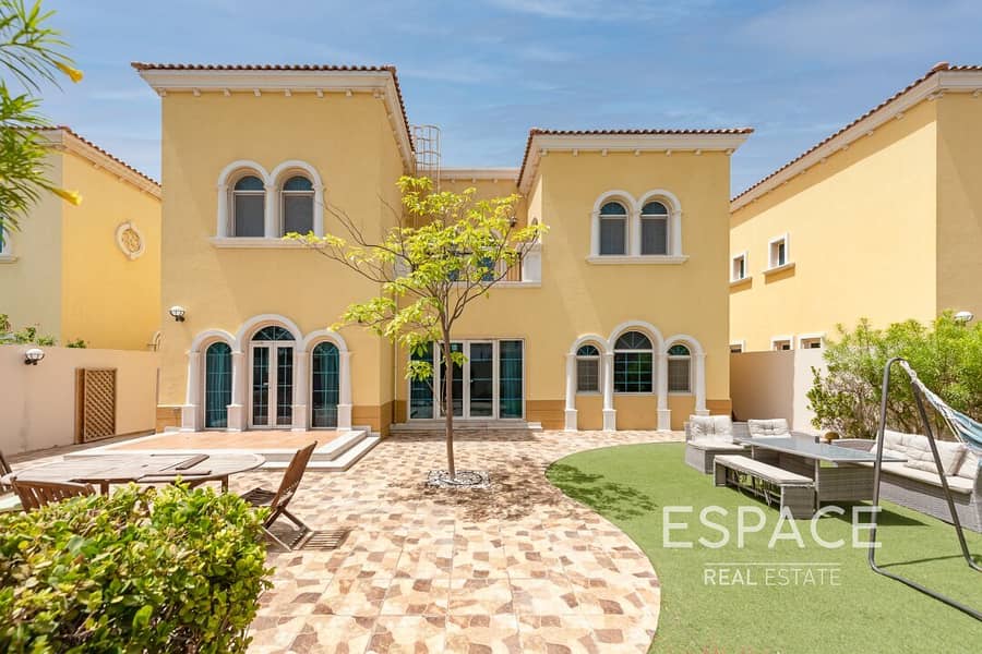 Well Kept | Spacious | Singe Row