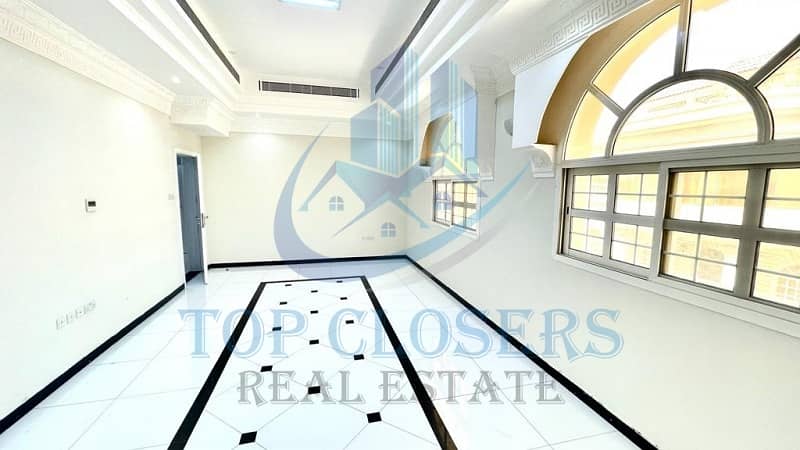 Квартира в Аль Тивайа，Маади, 3 cпальни, 50000 AED - 7487919