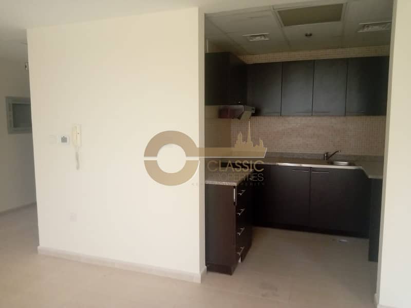 Silicon Gate 2 | 1 bedroom | near community center Silicon Gate 2 | 1 bedroom | near community center