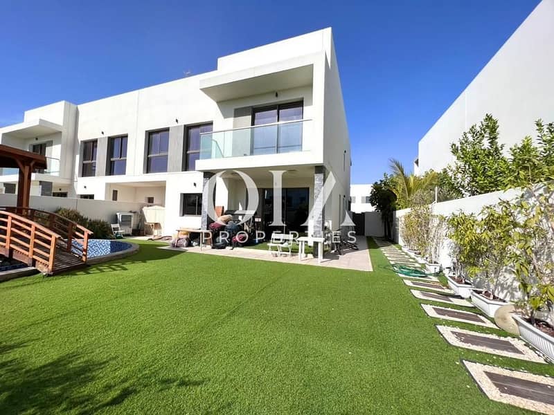 Spacious Villa | Great Location | Modern | Single Row