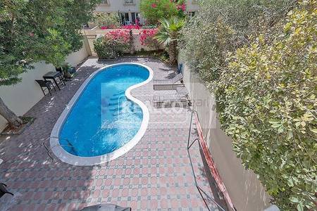 Springs Type 3M 3bed Pvt Pool Upgraded. Springs Type 3M 3bed Pvt Pool Upgraded.