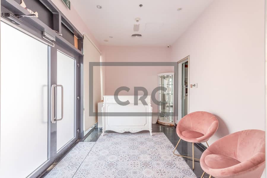 Vacant Now | Lots of Parking | Full Lake View Vacant Now | Lots of Parking | Full Lake View