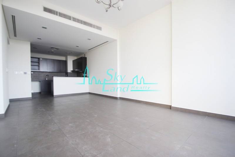 MODERN NEW 2 BED APARTMENT WITH CLUB HOUSE IN JUMEIRAH 3