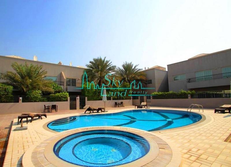 NEAR LA MER! SUPERB 5BED+MAID'S WITH SHARED POOL