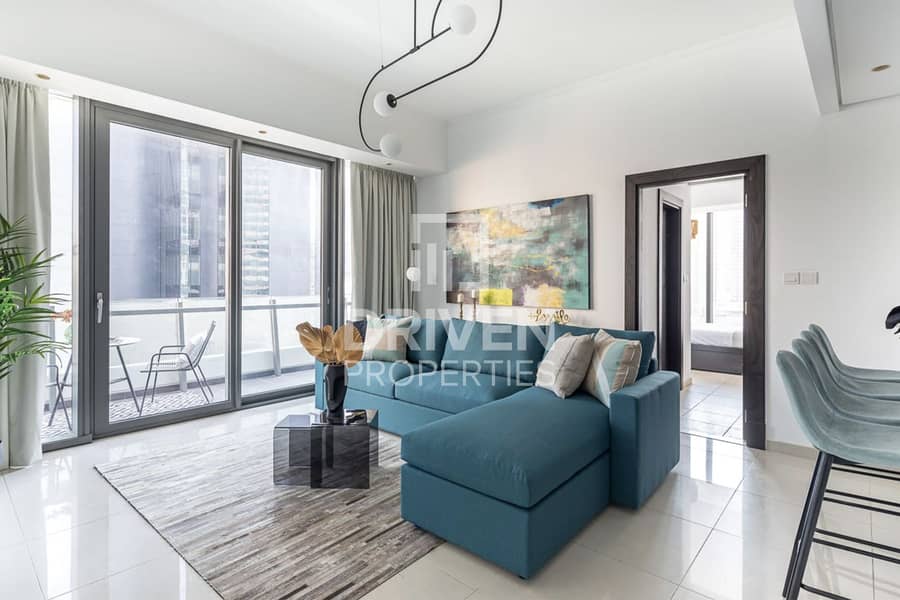Luxury Interior w/ Marina Views | Vacant Luxury Interior w/ Marina Views | Vacant