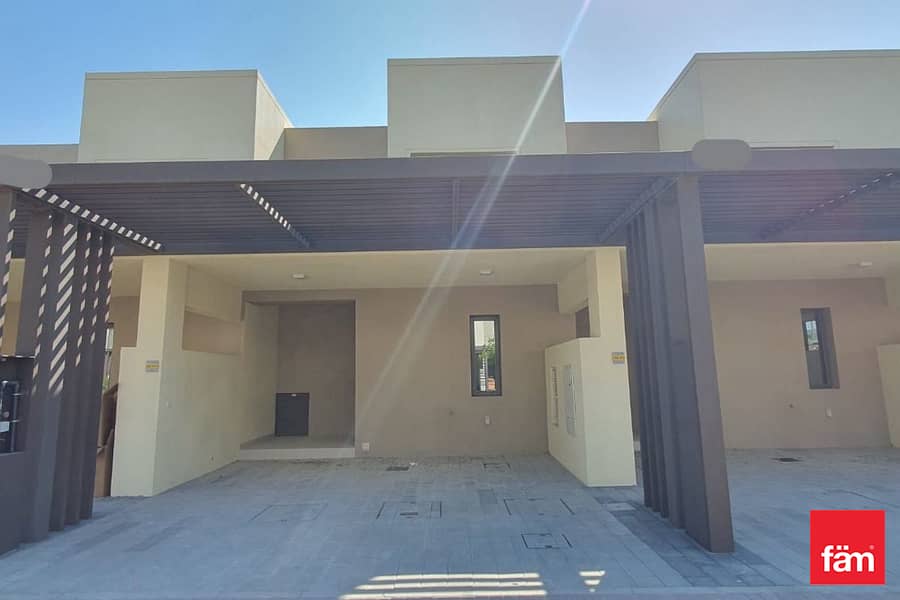 CALL NOW . . !! NEAR TO POOL AND PARK 3BHK TOWNHOUSE CALL NOW . . !! NEAR TO POOL AND PARK 3BHK TOWNHOUSE