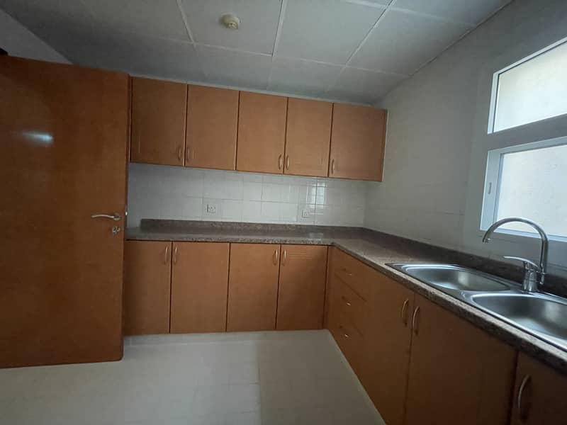 شقة في محيصنة 4،محيصنة 1 غرفة 35999 درهم - 7776918 شقة في محيصنة 4،محيصنة 1 غرفة 35999 درهم - 7776918