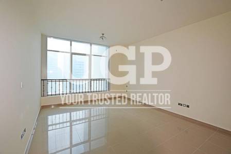 Newly Listed Studio apt w/ Parking Space Newly Listed Studio apt w/ Parking Space
