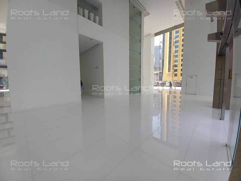 Sheikh Zayed Street | High Floor  |Equipped Kitchen
