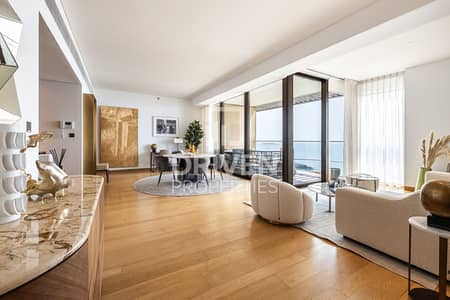 2 Bedroom Flat for Rent in Jumeirah, Dubai - Furnished Apt and High Floor with Partial Sea View