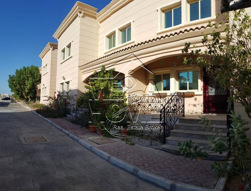 GORGEOUS 4 MASTER BED VILLA W/ NICE YARD GORGEOUS 4 MASTER BED VILLA W/ NICE YARD