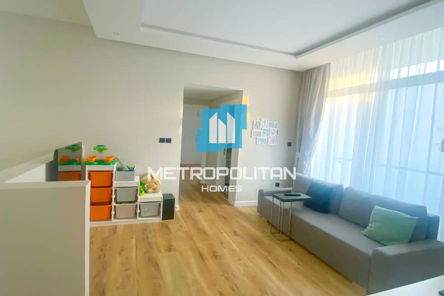 Single Row | Spacious | Vacant on Transfer Single Row | Spacious | Vacant on Transfer