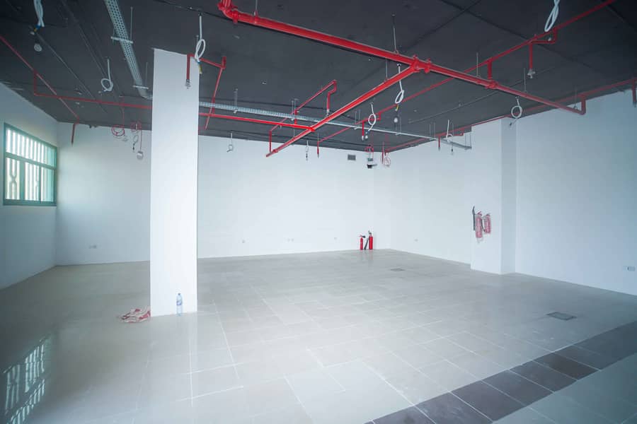 Выставочный зал в Аль Касимия，C. G. Молл, 200000 AED - 6775456