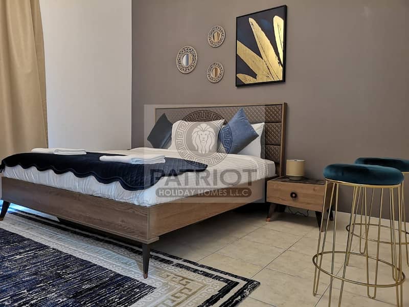 FULLY FURNISHED // SPACIOUS  ONE BED // THE GREENS