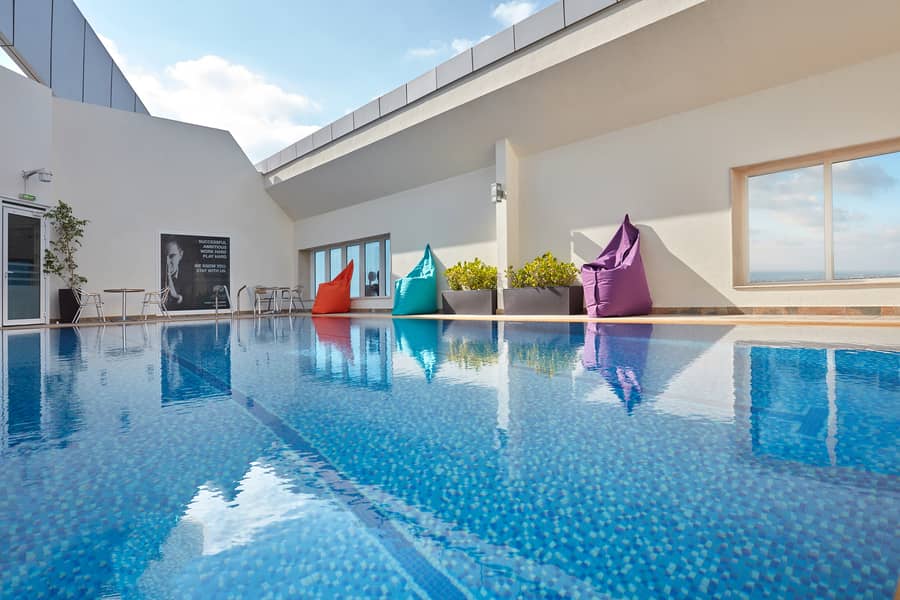 11 Pool