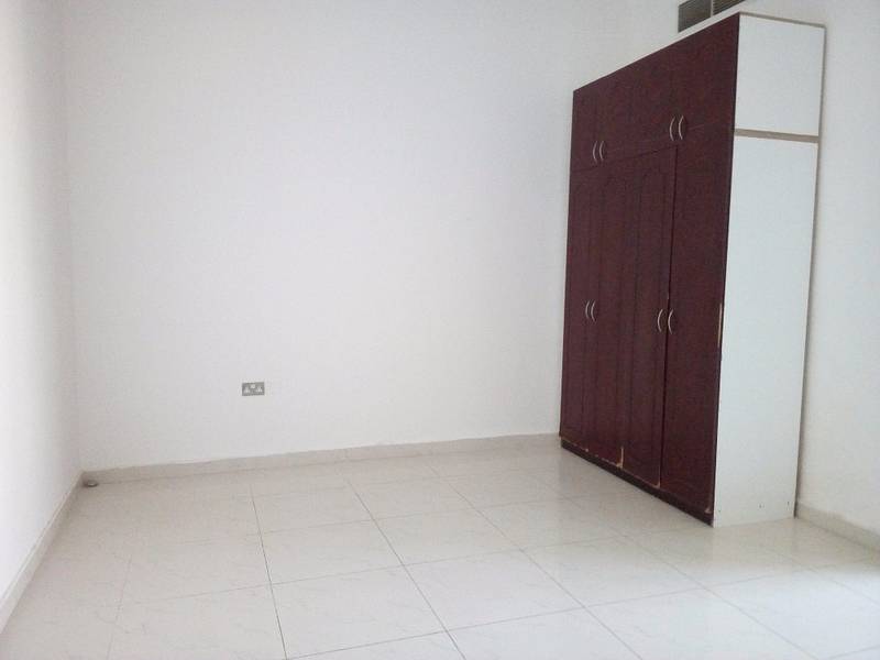 Simple and Clean Studio unit located near the Philippine Embassy!