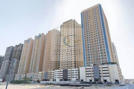 شقة 2 غرفة نوم للبيع في مدينة الإمارات‬، عجمان - شقة في بارادايس ليك B5،بارادايس ليك،مدينة الإمارات‬ 2 غرف 245000 درهم - 7783240