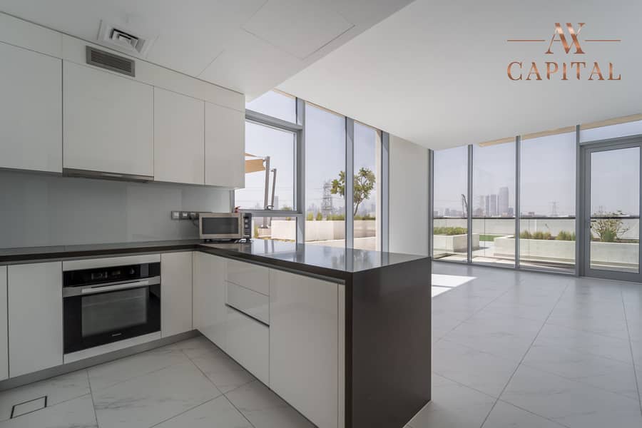 Burj Khalifa View | Chiller Free | Bright Spacious Burj Khalifa View | Chiller Free | Bright Spacious