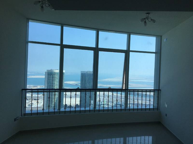 Amazing & Cozy Studio W/Wardrobe!! Amazing & Cozy Studio W/Wardrobe!!