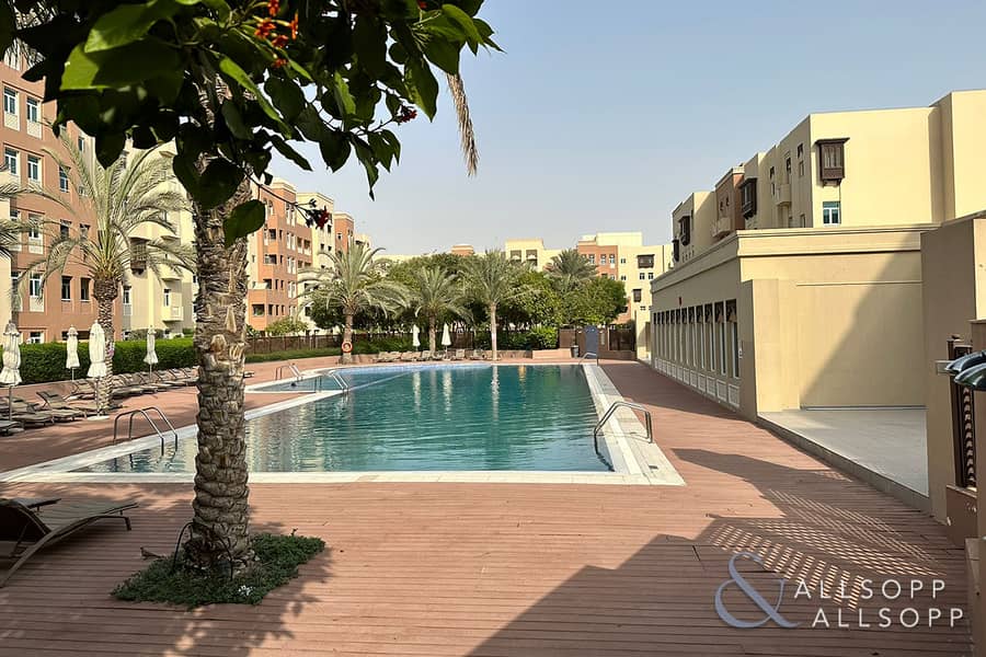 Upgraded | 1,360 SQFT | 2 Bed | Spacious Upgraded | 1,360 SQFT | 2 Bed | Spacious