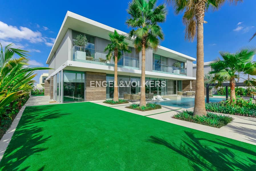 Stunning|Luxurious Upgrades|Motivated Seller Stunning|Luxurious Upgrades|Motivated Seller