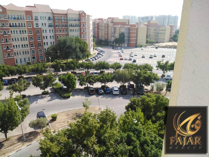Closed to metro | Good ROI | Community view Closed to metro | Good ROI | Community view