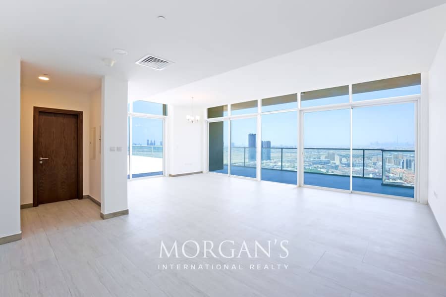 4BR + Maid | Massive Terrace | Panoramic view 4BR + Maid | Massive Terrace | Panoramic view
