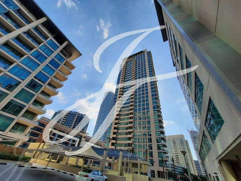 Spacious 2BR Plus Laundry With Marina View Spacious 2BR Plus Laundry With Marina View