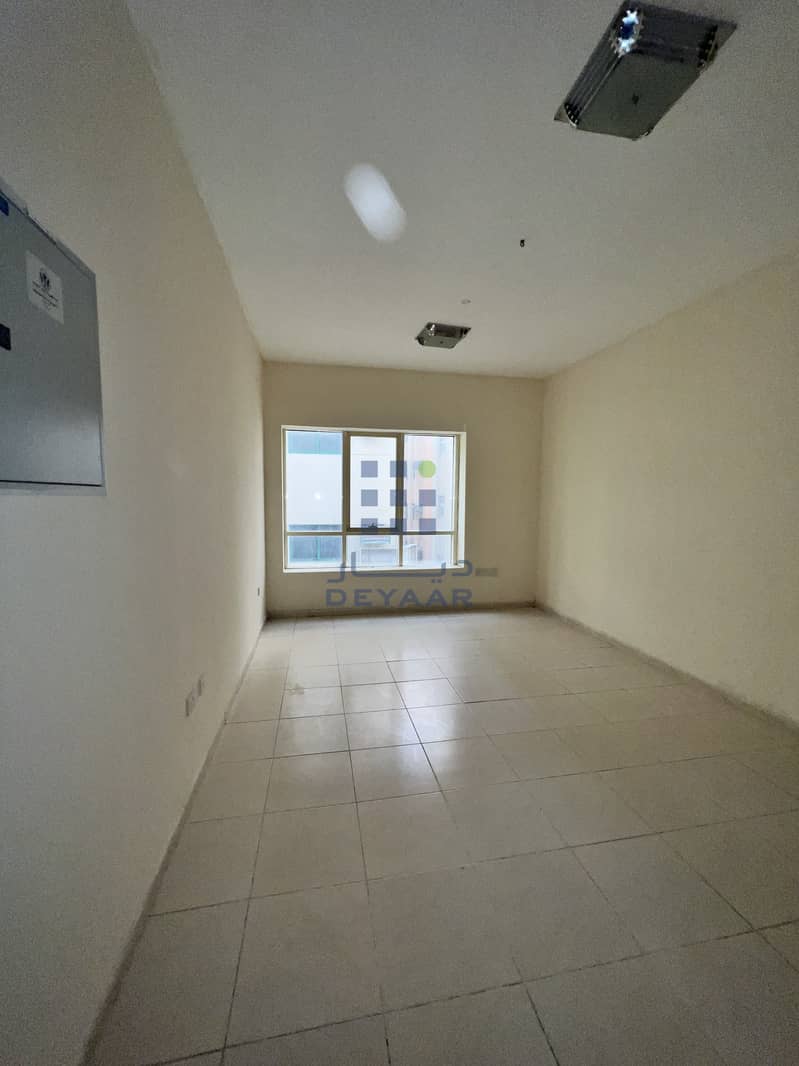 Spacious 1 BHK Close to NMC hospital | Central AC