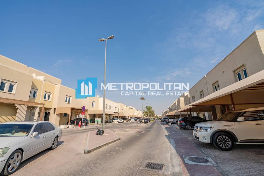 Single Row Villa | Upgraded 3BR | Rented Till Aug Single Row Villa | Upgraded 3BR | Rented Till Aug