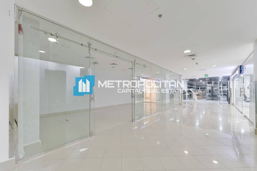 Office Neat and Clean | Ready to Move | W/Parking Office Neat and Clean | Ready to Move | W/Parking