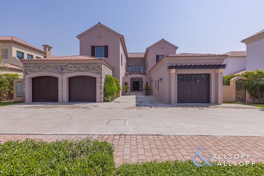 Remodelled And Upgraded | Golf View | Mansion Remodelled And Upgraded | Golf View | Mansion