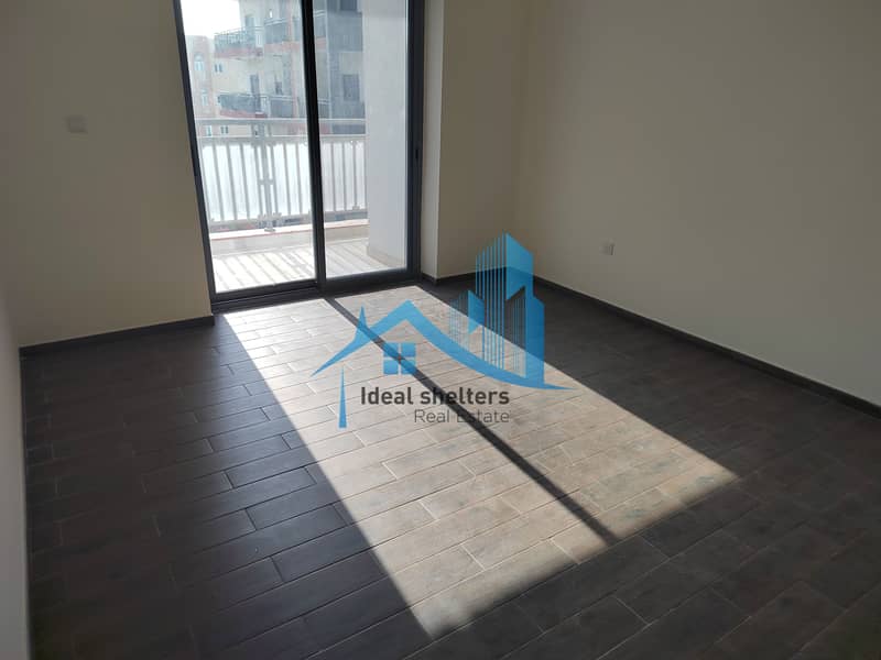 POOL VIEW 2-BR+MAID CHILLER FREE NEAR METRO POOL VIEW 2-BR+MAID CHILLER FREE NEAR METRO