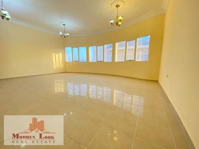 1 Bedroom Apartment for Rent in Khalifa City, Abu Dhabi - Good Community Luxury 1 Bedroom Hall Separate Kitchen Proper Bathtub Washroom On Prime Location