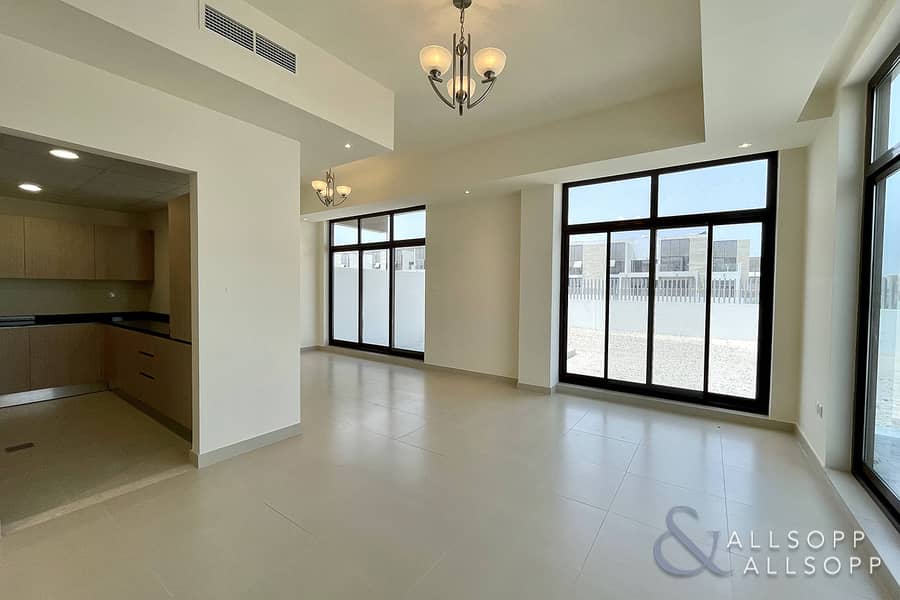 Four Bedrooms | Corner Unit | Single Row Four Bedrooms | Corner Unit | Single Row