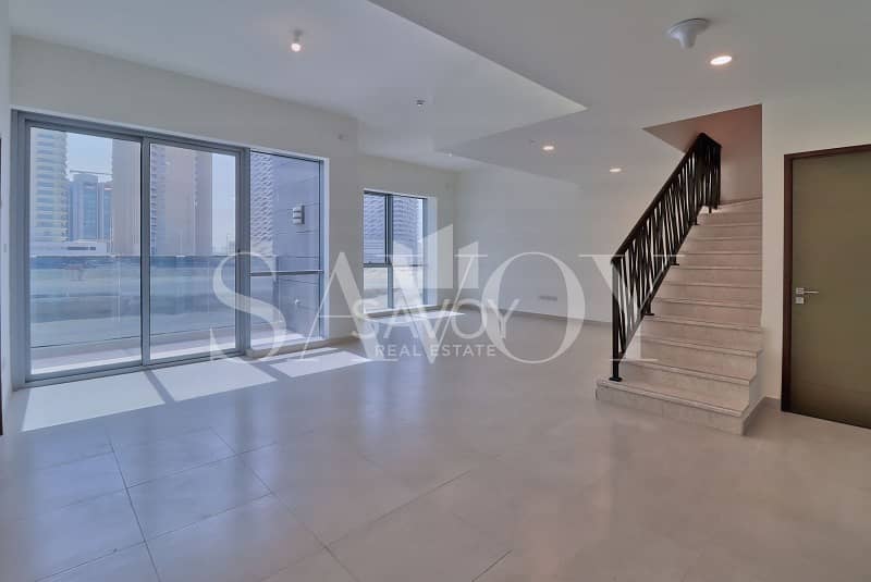 One Month Free | Great Layout | Spacious Townhouse One Month Free | Great Layout | Spacious Townhouse