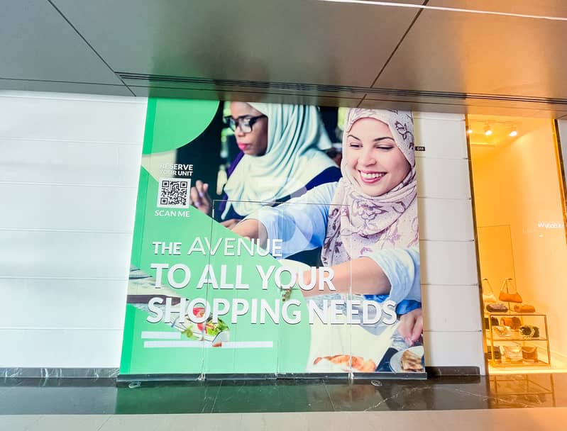 Retail at Mall Entrance| High End Fine Dining Retail at Mall Entrance| High End Fine Dining