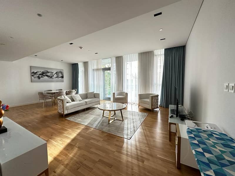 Furnished 2 Bed | Juliet Balcony | Ready to Move Furnished 2 Bed | Juliet Balcony | Ready to Move