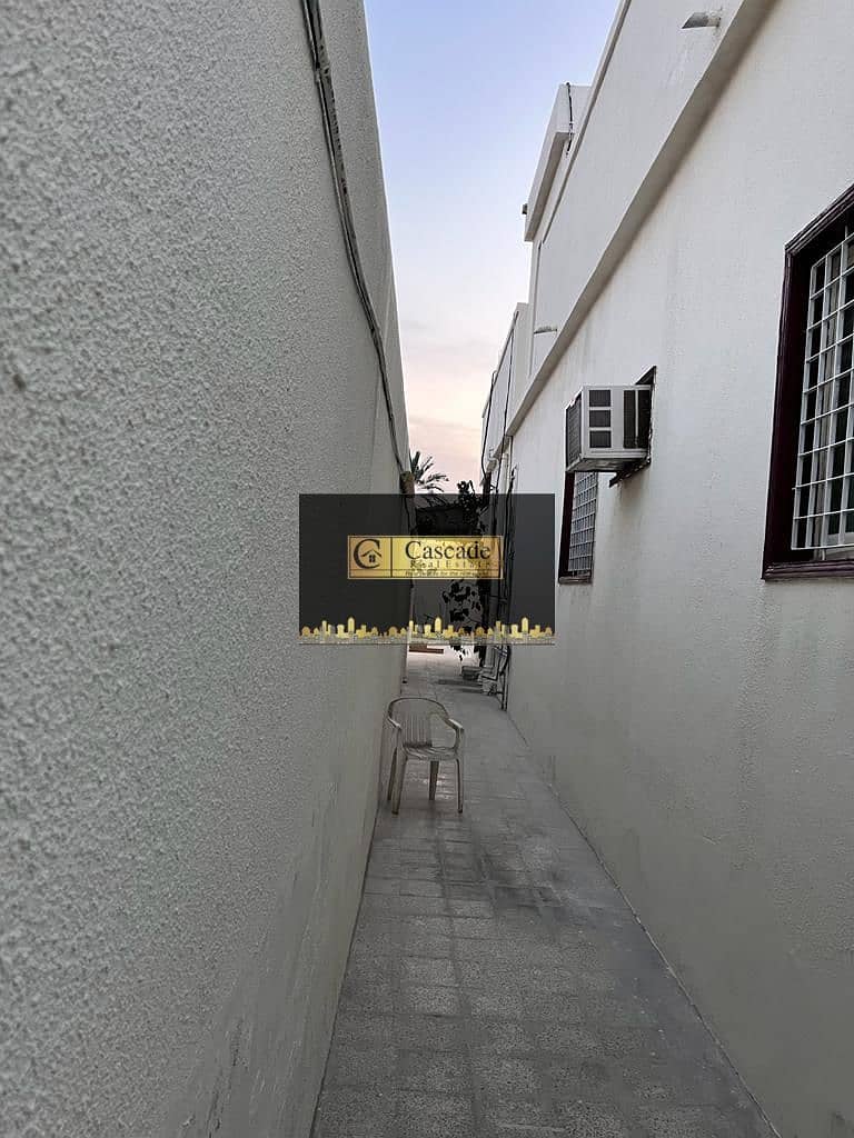 ABU HAIL : EiIGHT BED ROOM HALL INDEPENDENT VILLA , TWO BLOCK ,WINDOW A/C ,IDEAL STAFF ACCOMMODATION AND SUB LEASE. RENT:250K ABU HAIL : EiIGHT BED ROOM HALL INDEPENDENT VILLA , TWO BLOCK ,WINDOW A/C ,IDEAL STAFF ACCOMMODATION AND SUB LEASE. RENT:250K