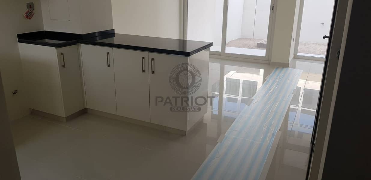 Unfurnished 3 Bedrooms | Available for rent. Unfurnished 3 Bedrooms | Available for rent.