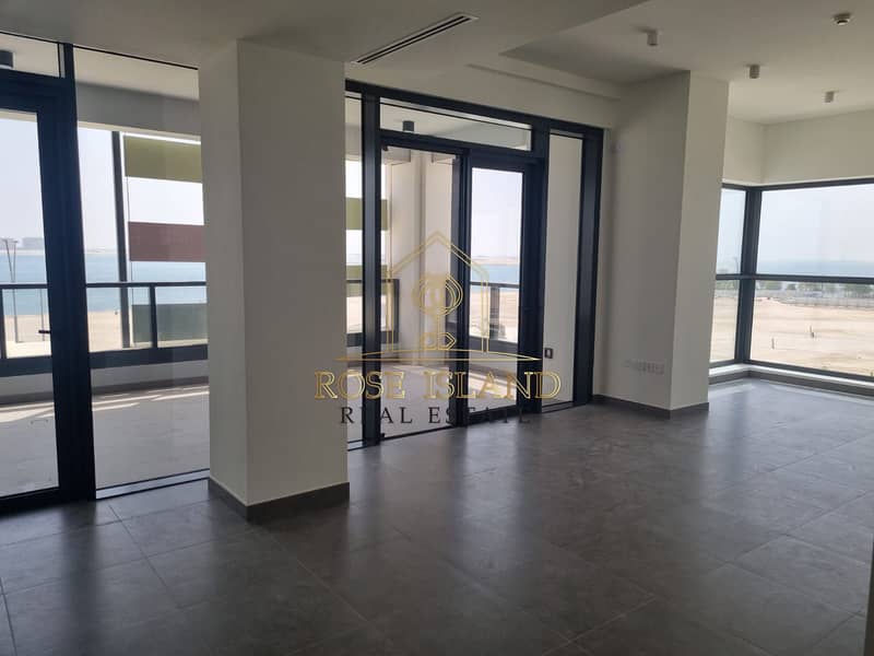 Brand New Unit| Stunning View| Get It Now Brand New Unit| Stunning View| Get It Now